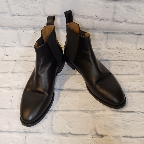 Everlane New Modern Chelsea Booties size 9 - Picture 1 of 12